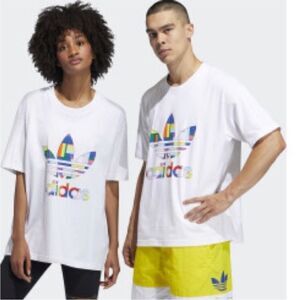 ADIDAS | Unisex Flag Fill Multicolor Trefoil White Crewneck Logo Tee Size Medium